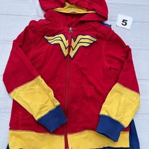 Hanna Andersson Wonder Woman Hoodie size 5/110